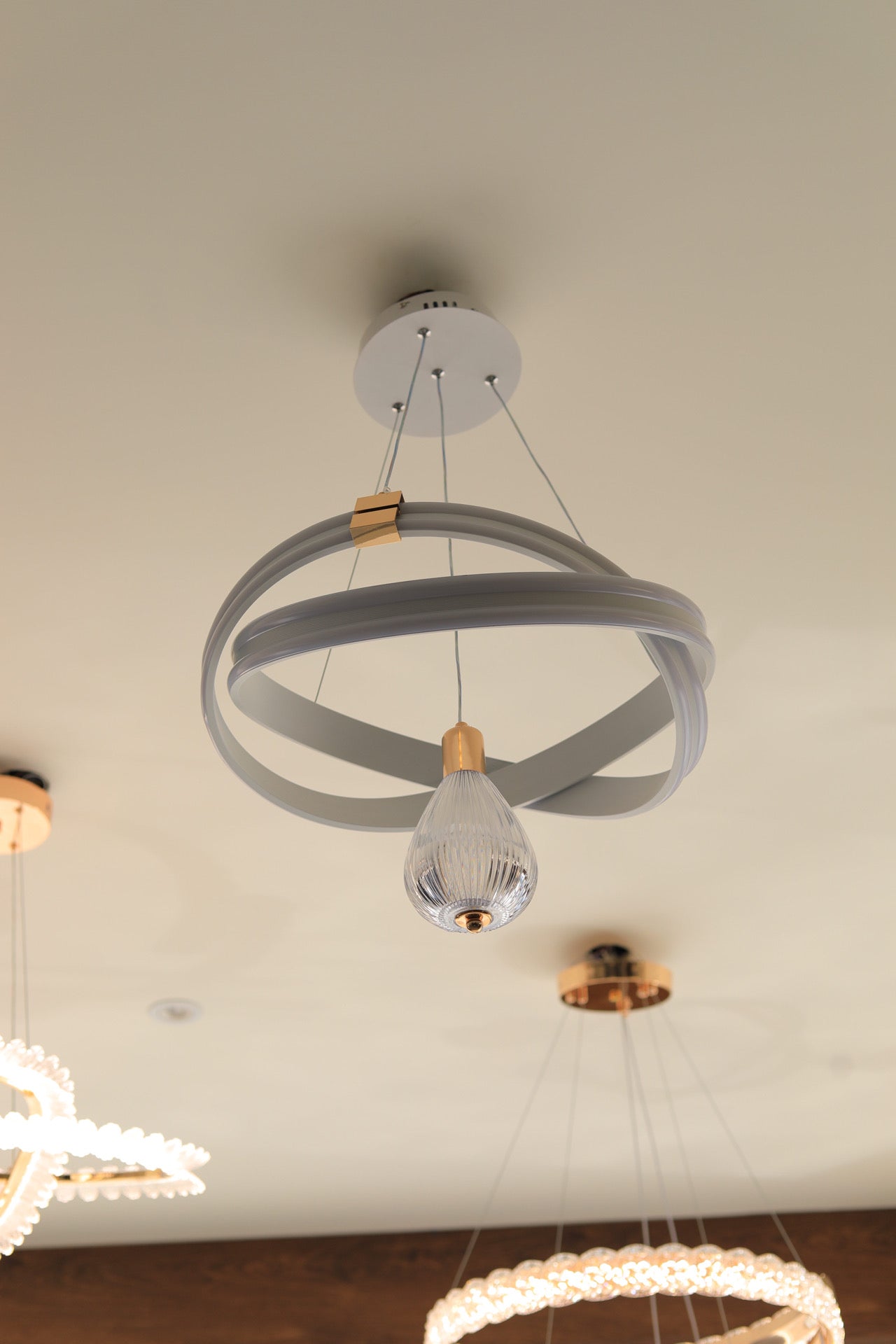 ثريا ليد ابيضّ 45 سم