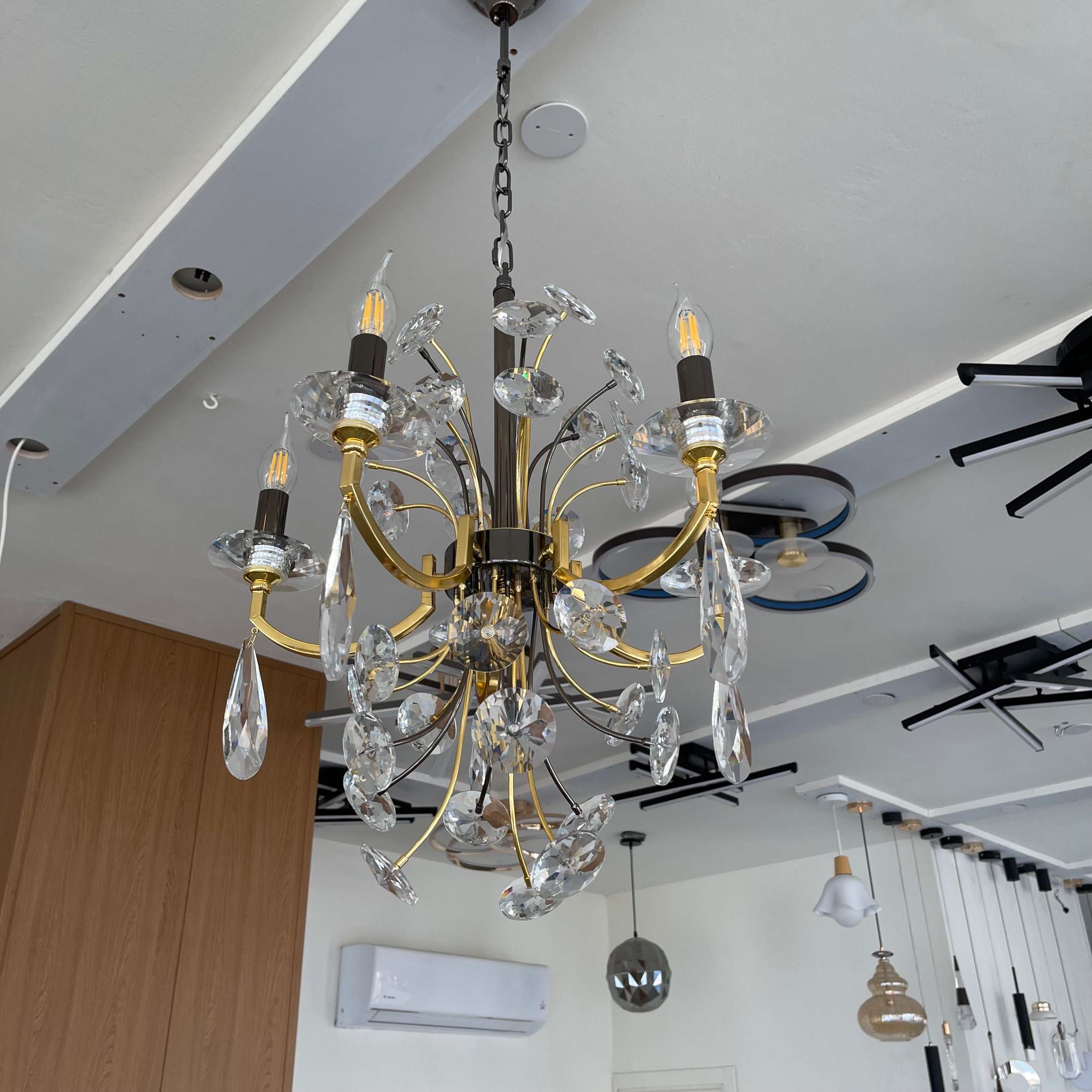 ثرية شمع 5 ذرعان