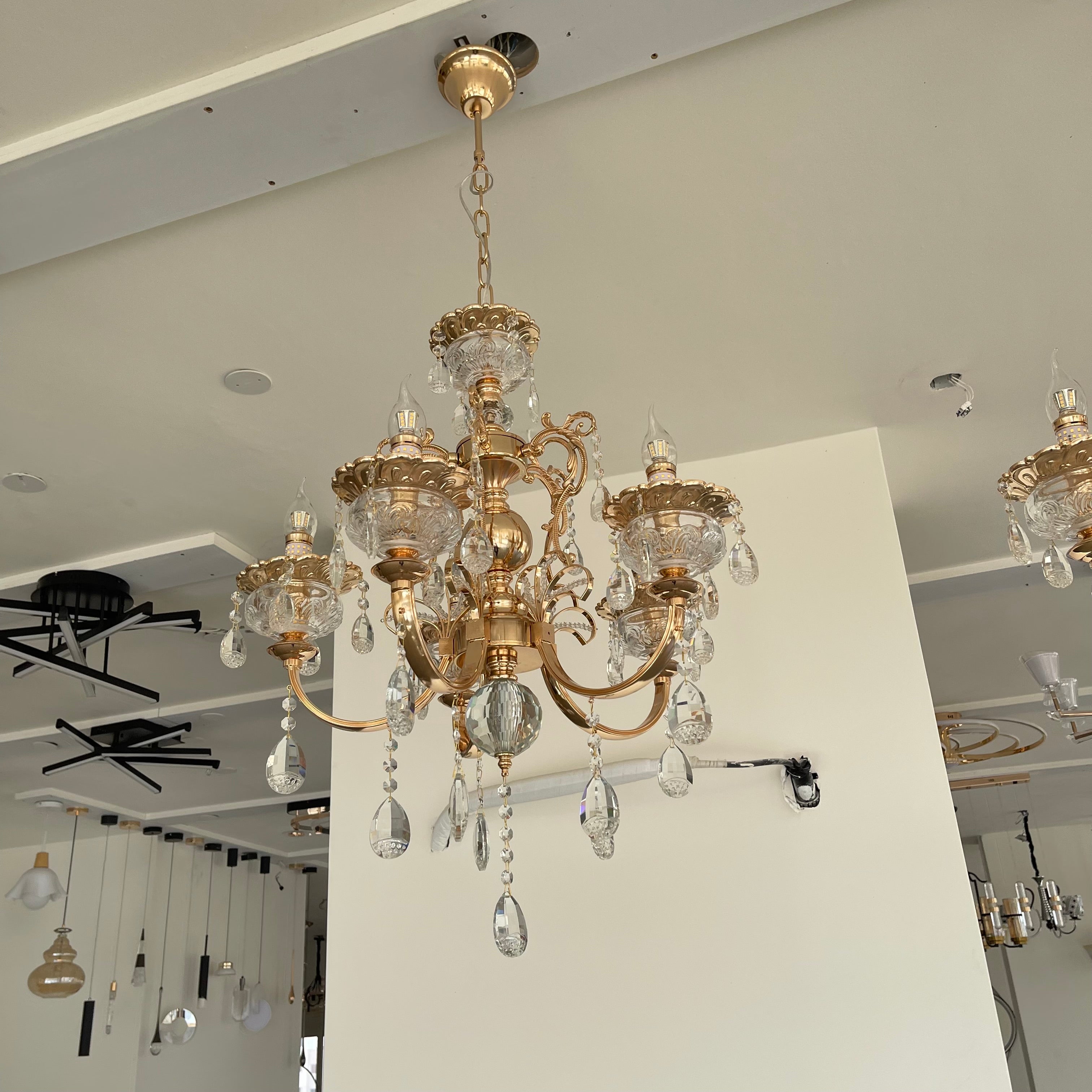 ثرية شمع 5ذرعان