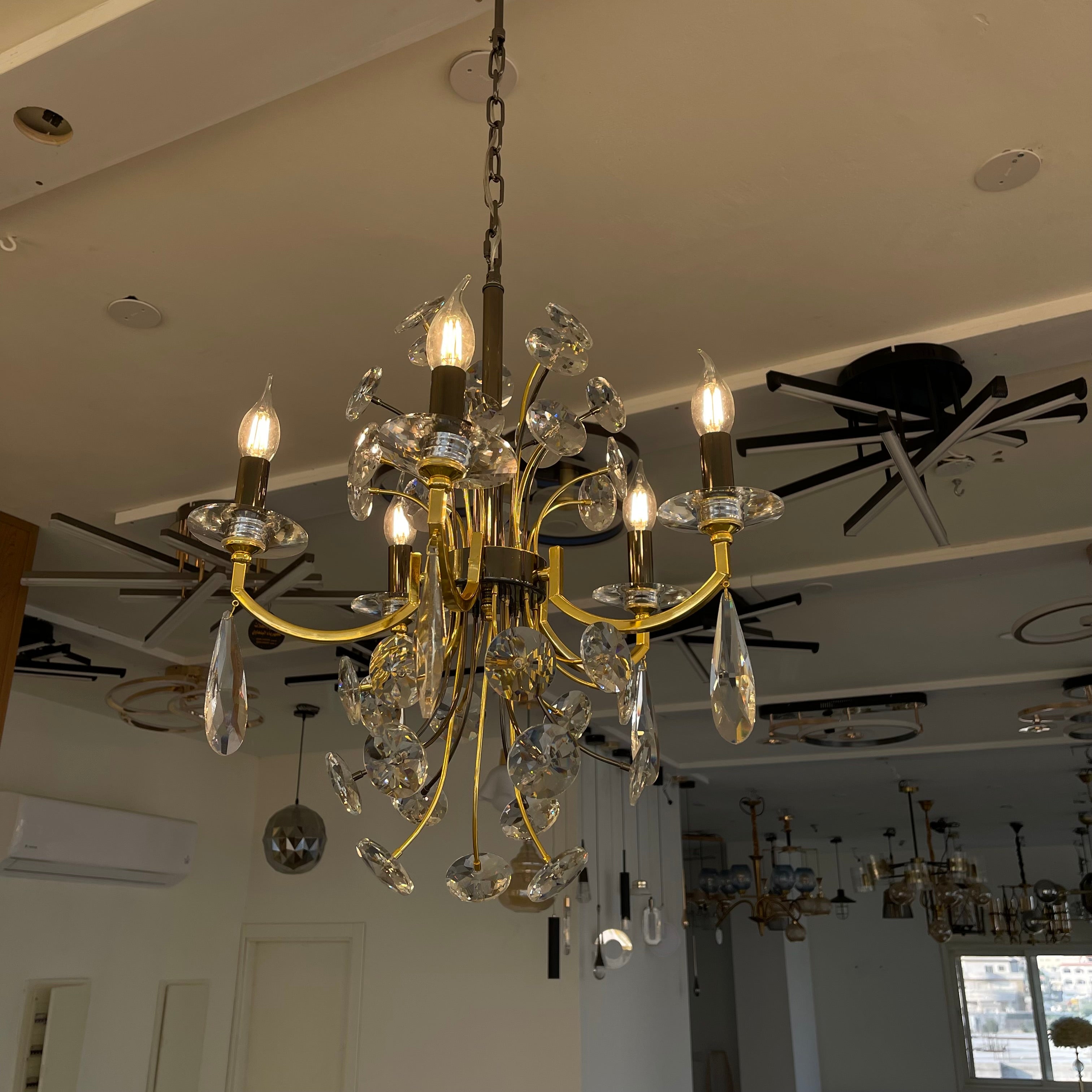 ثرية شمع 5 ذرعان