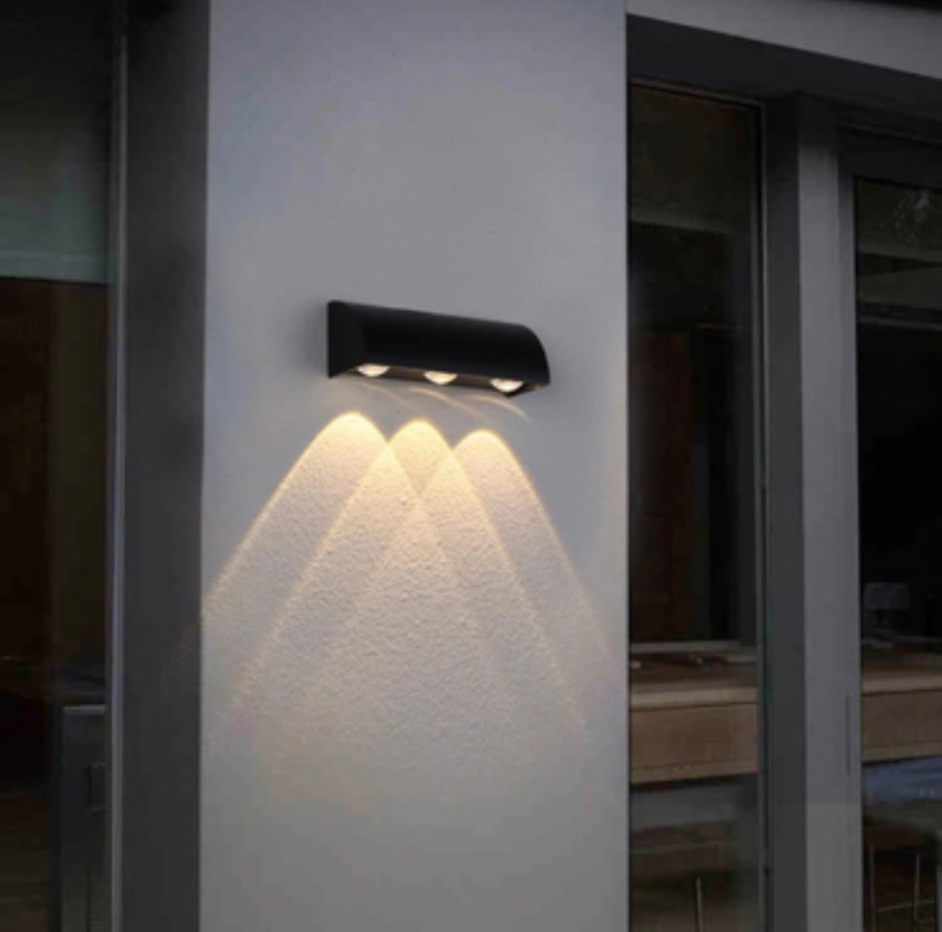 داون اسود ثلاثي