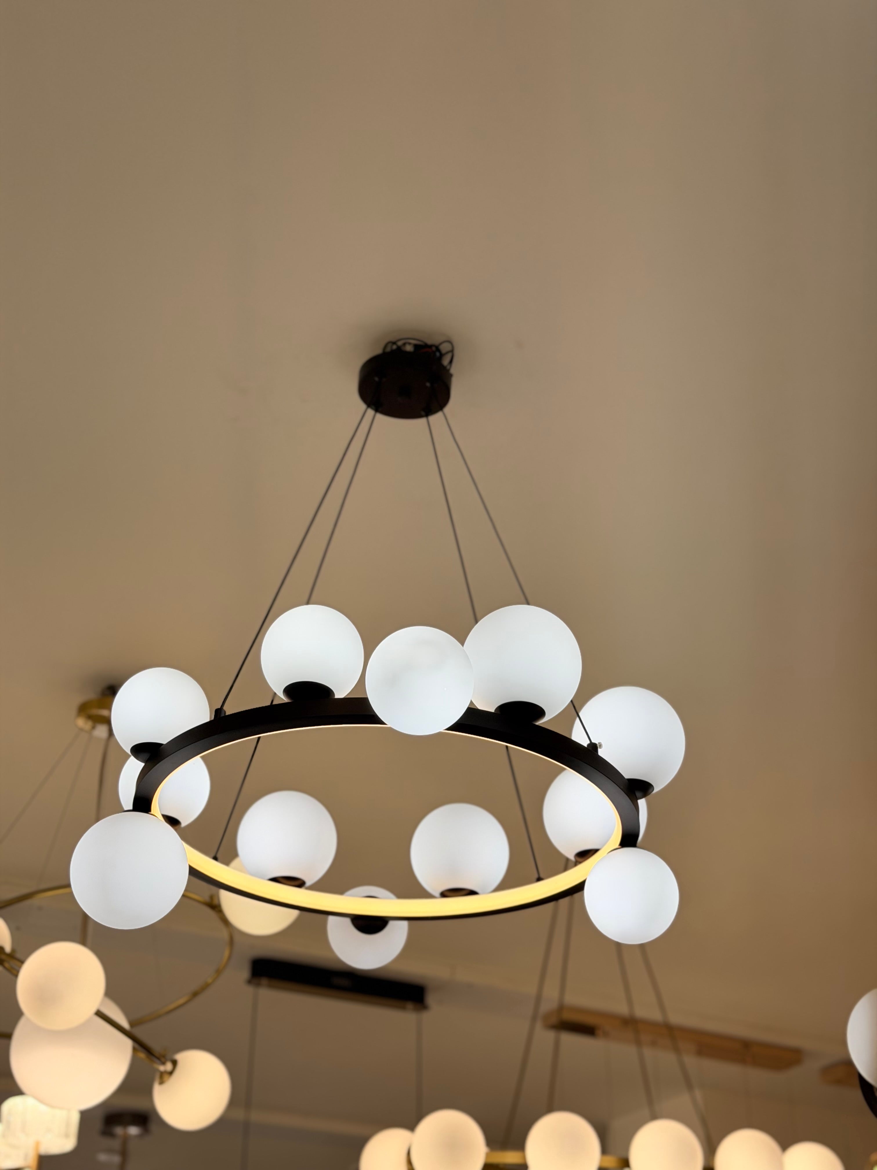 ثريا مودرن اسود 12طابة