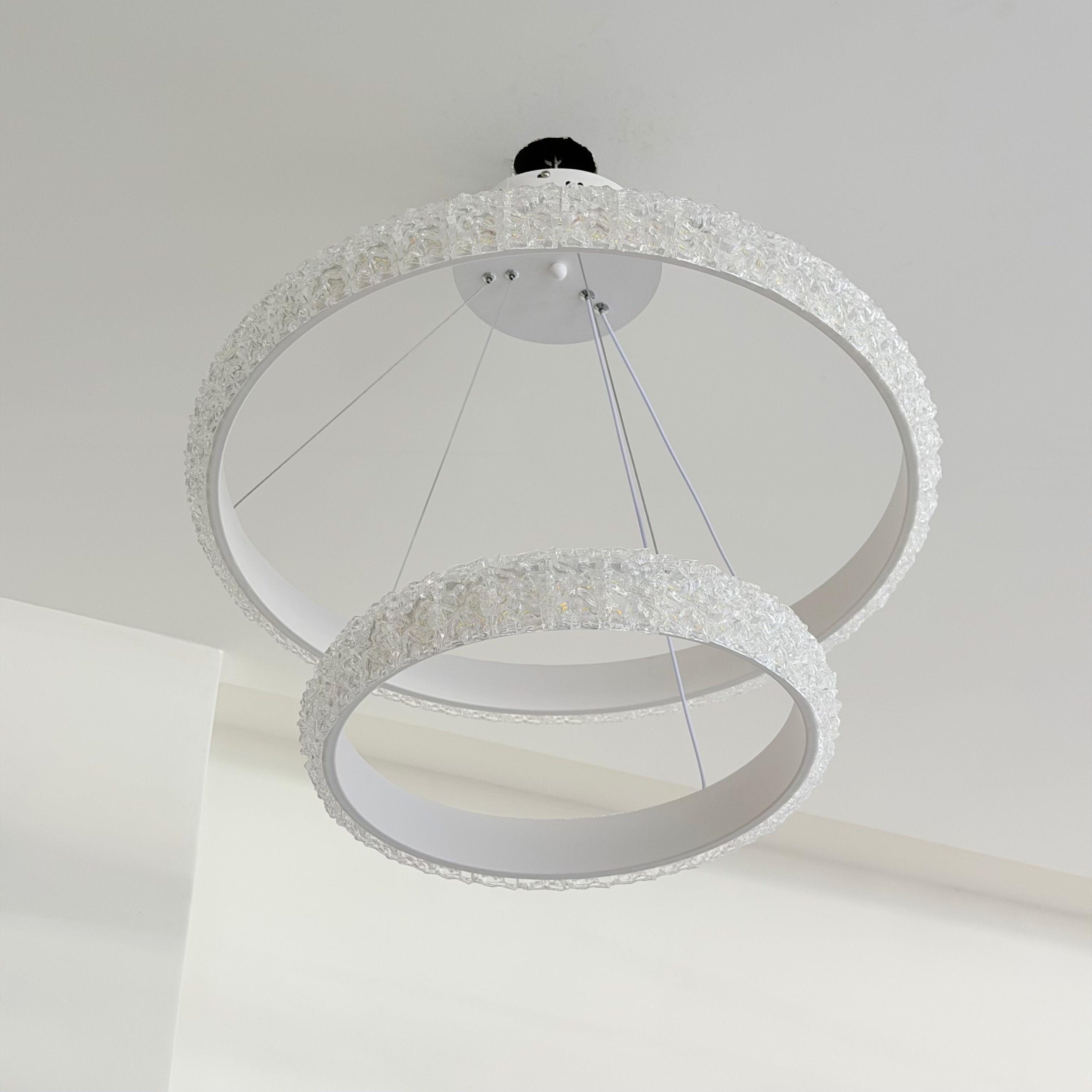 ثريا ليد ابيض