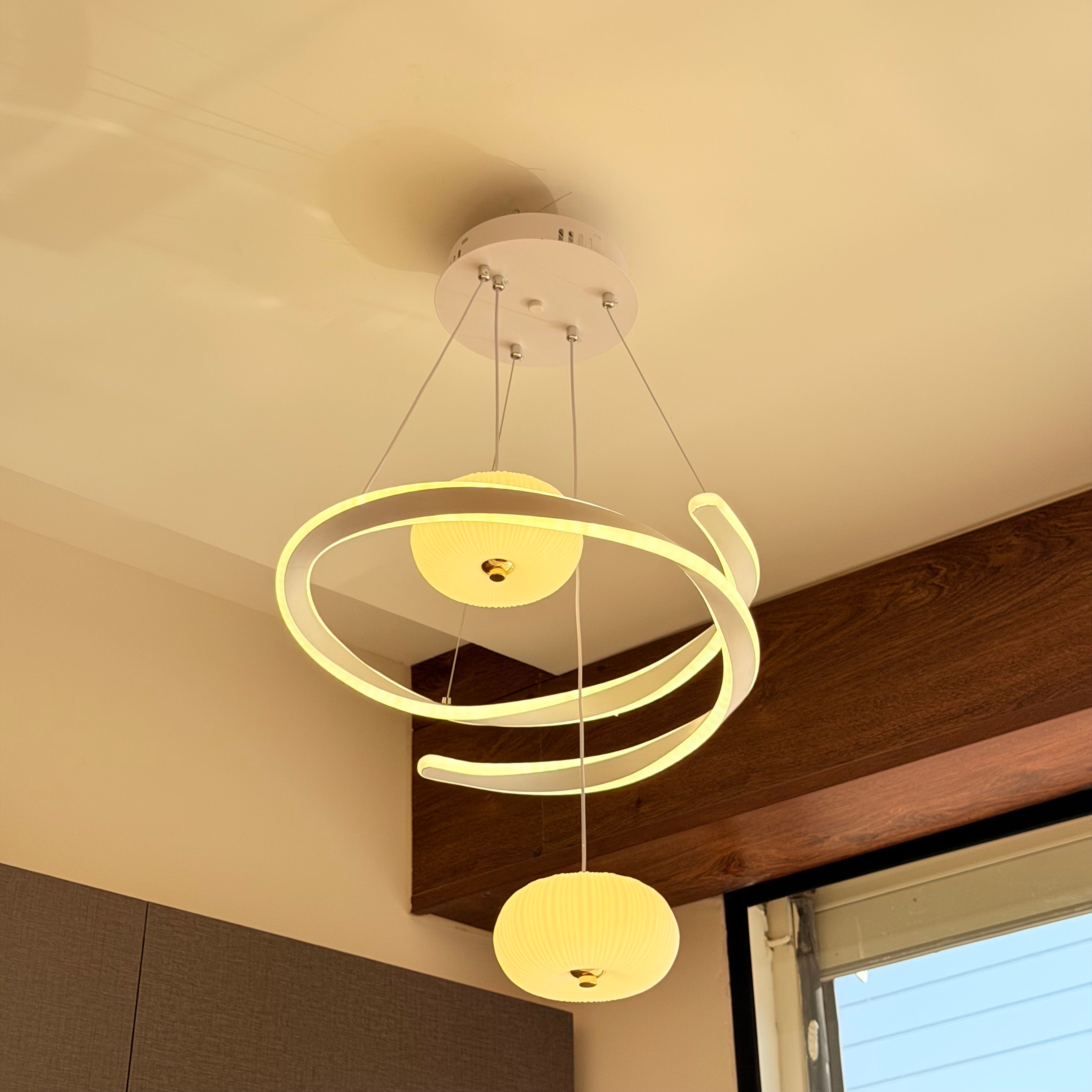 ثريا ليد ابيض