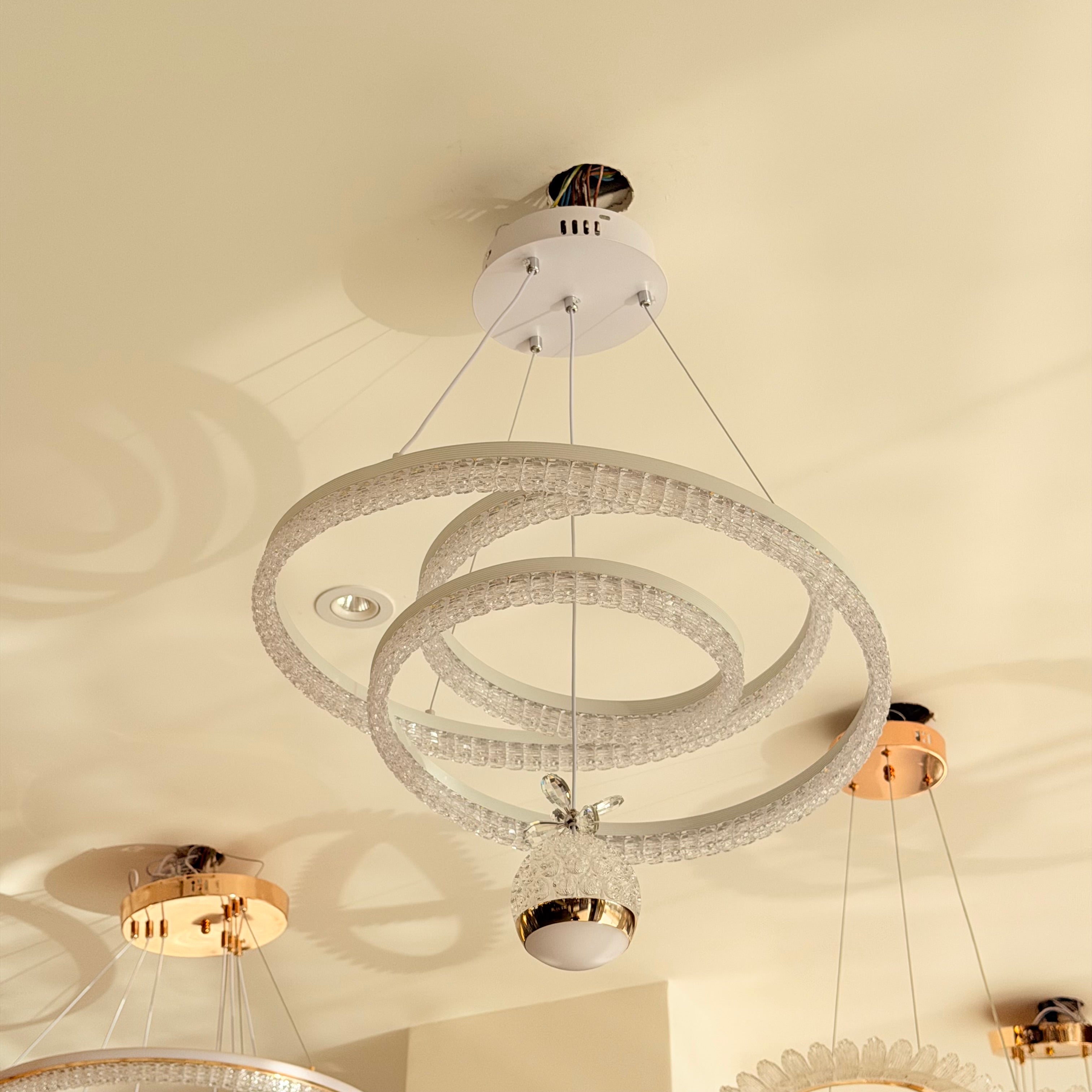 ثرية ليد ابيض