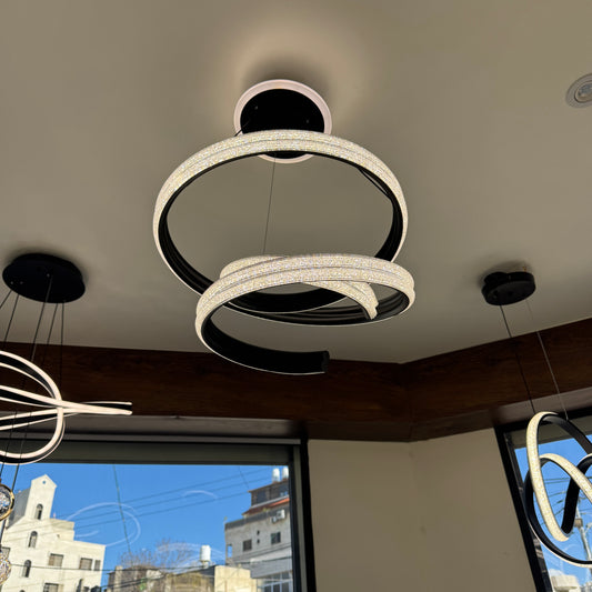 ثريا ليد اسود