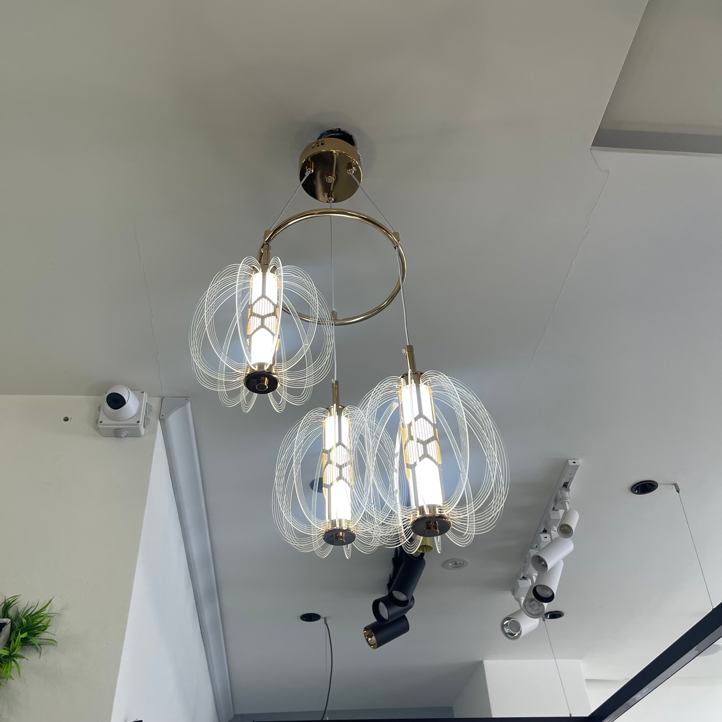 معلقة ثلاثية ليد 3 درجات اضاءة