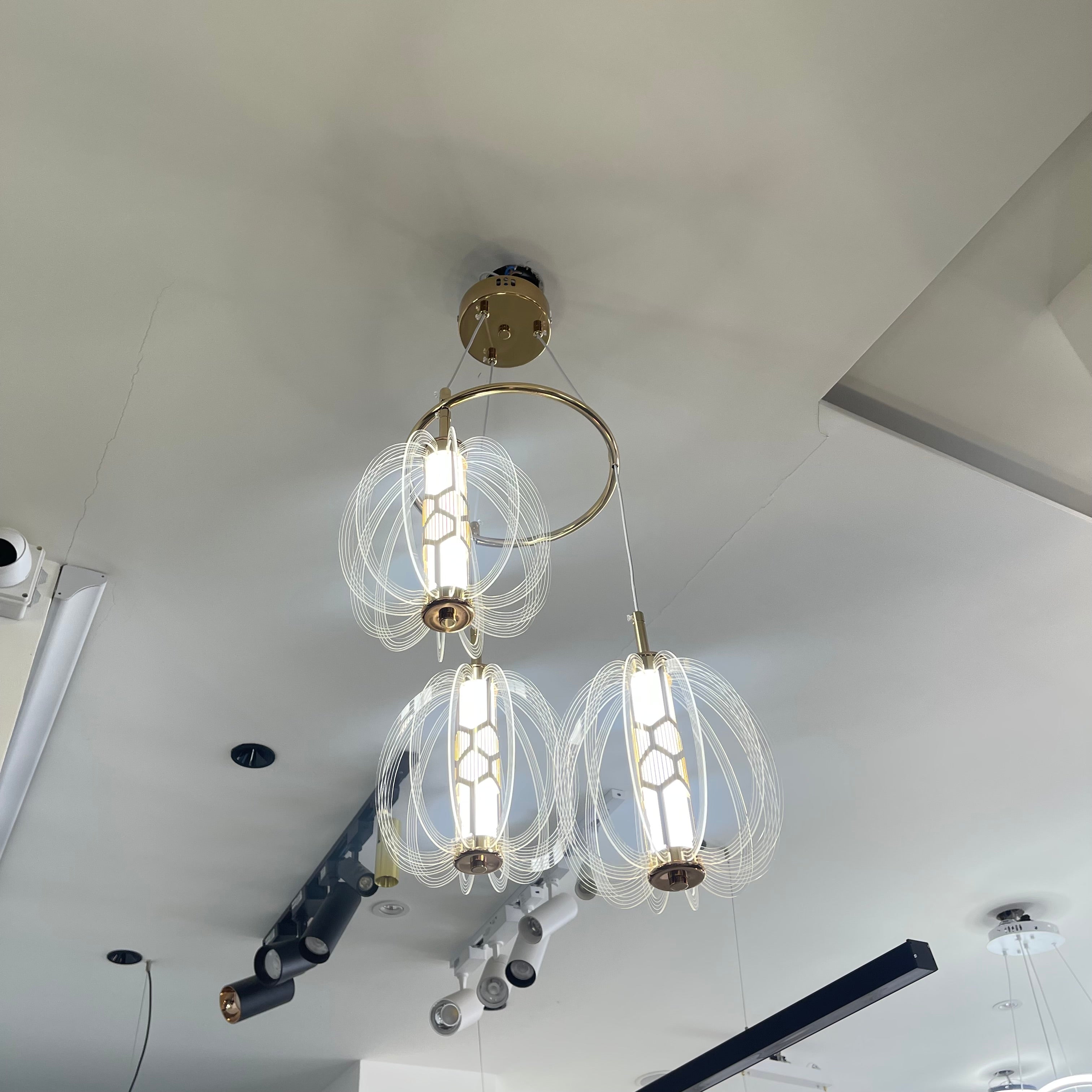 معلقة ثلاثية ليد 3 درجات اضاءة